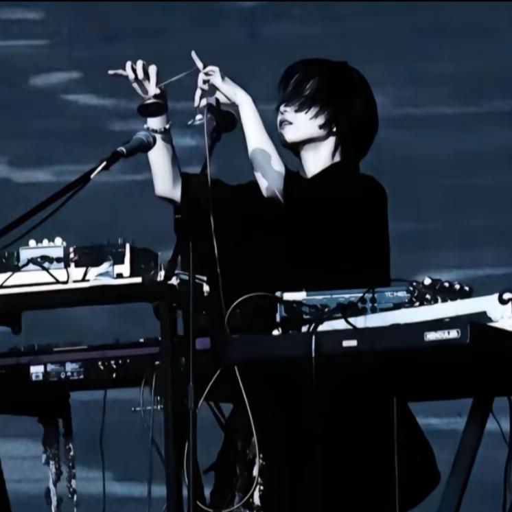 🎼聆    聽    者🎼