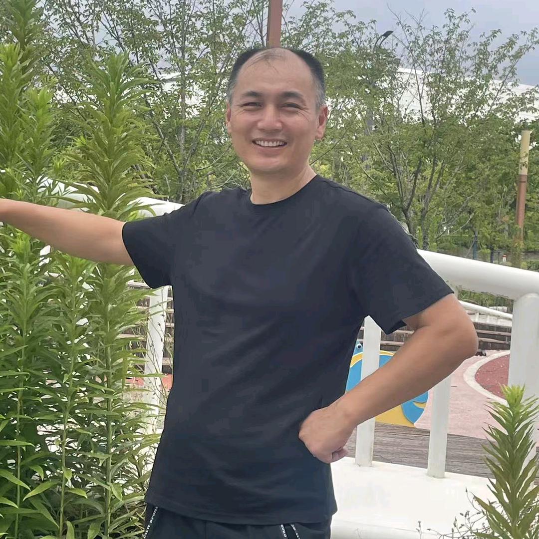 明哥（每天晚上7：50涟源市祥忆贵百货店