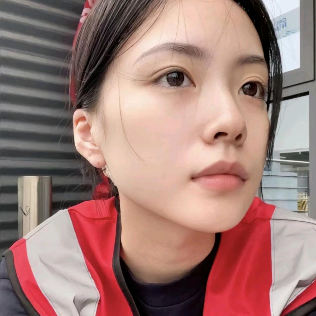 扬州工厂女扛霸