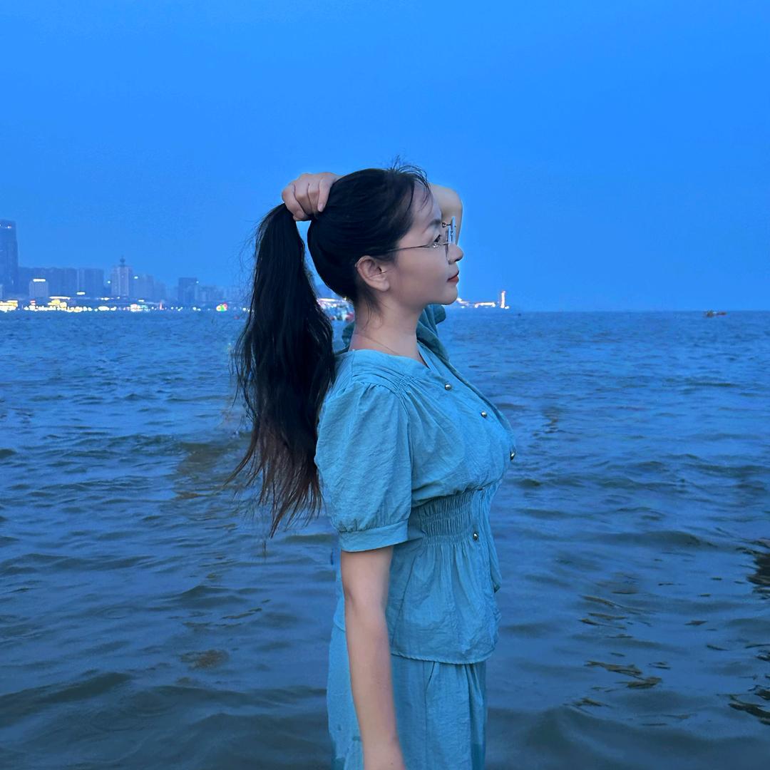 晨曦医护型母婴护理师，催乳师