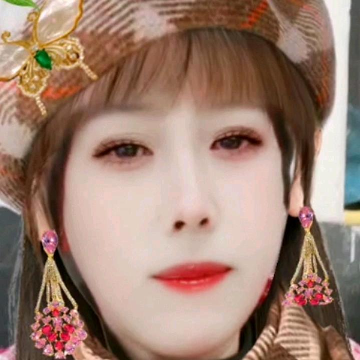 邓芬芬