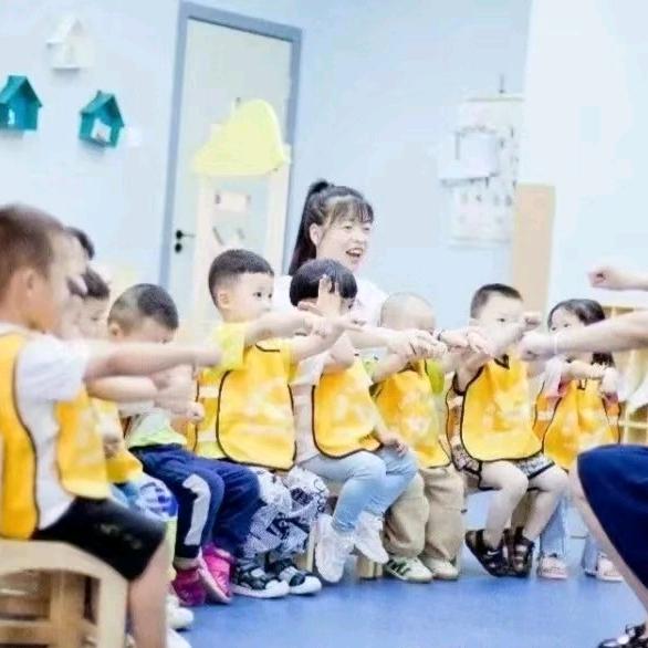恒洋早教中心✨小冉老师