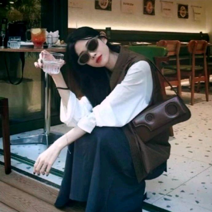 ꫛ᭄💞丫头࿐🥀