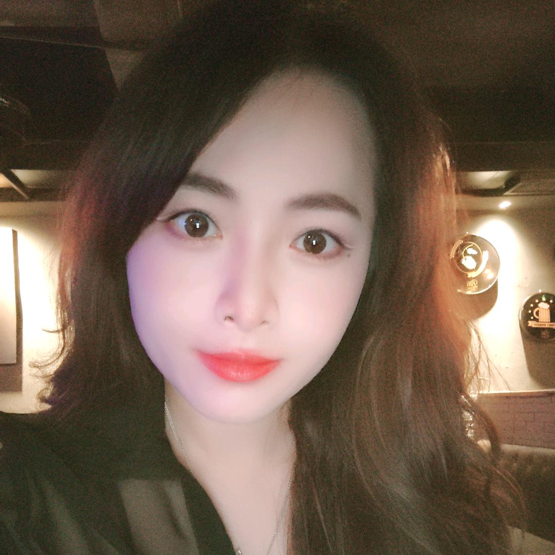 惠东夜猫酒馆老板娘