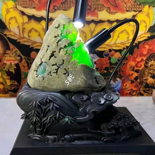天翡