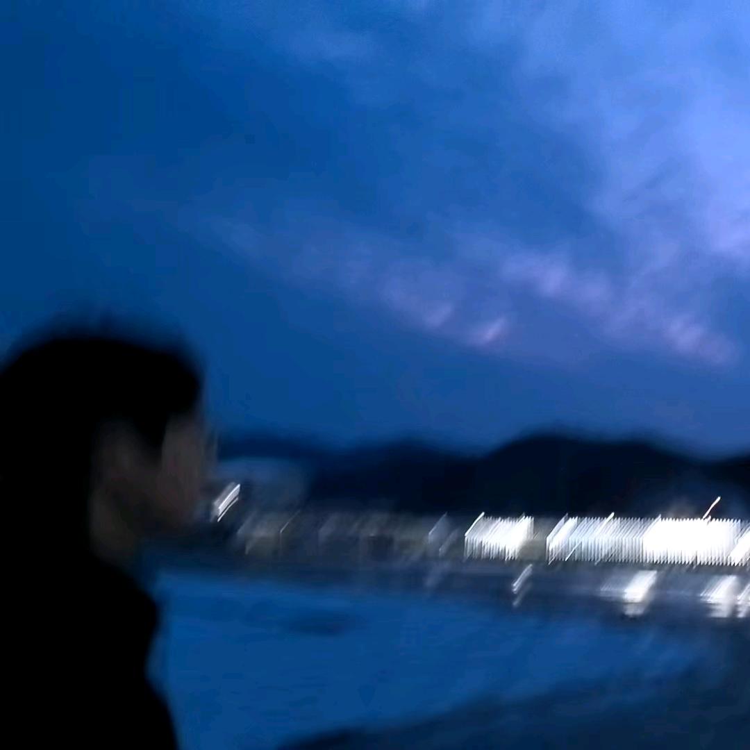 莫晚眠☯.