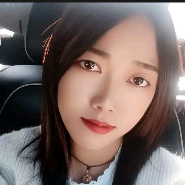女单身汉一个（早上7:50分首播）