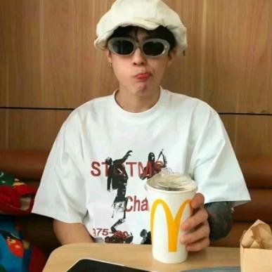 八八（大帅哥版）