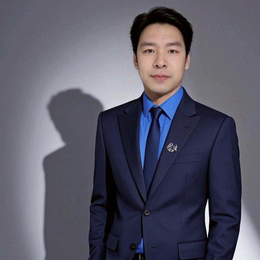 连云港成远美妆学校常务校长