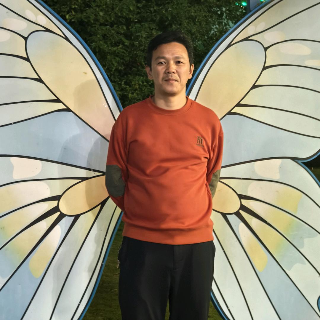 在简阳卖了16年散酒的胡哥