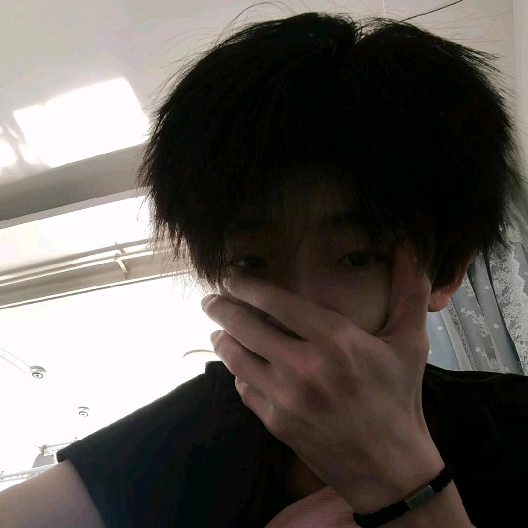 初建（小杨）