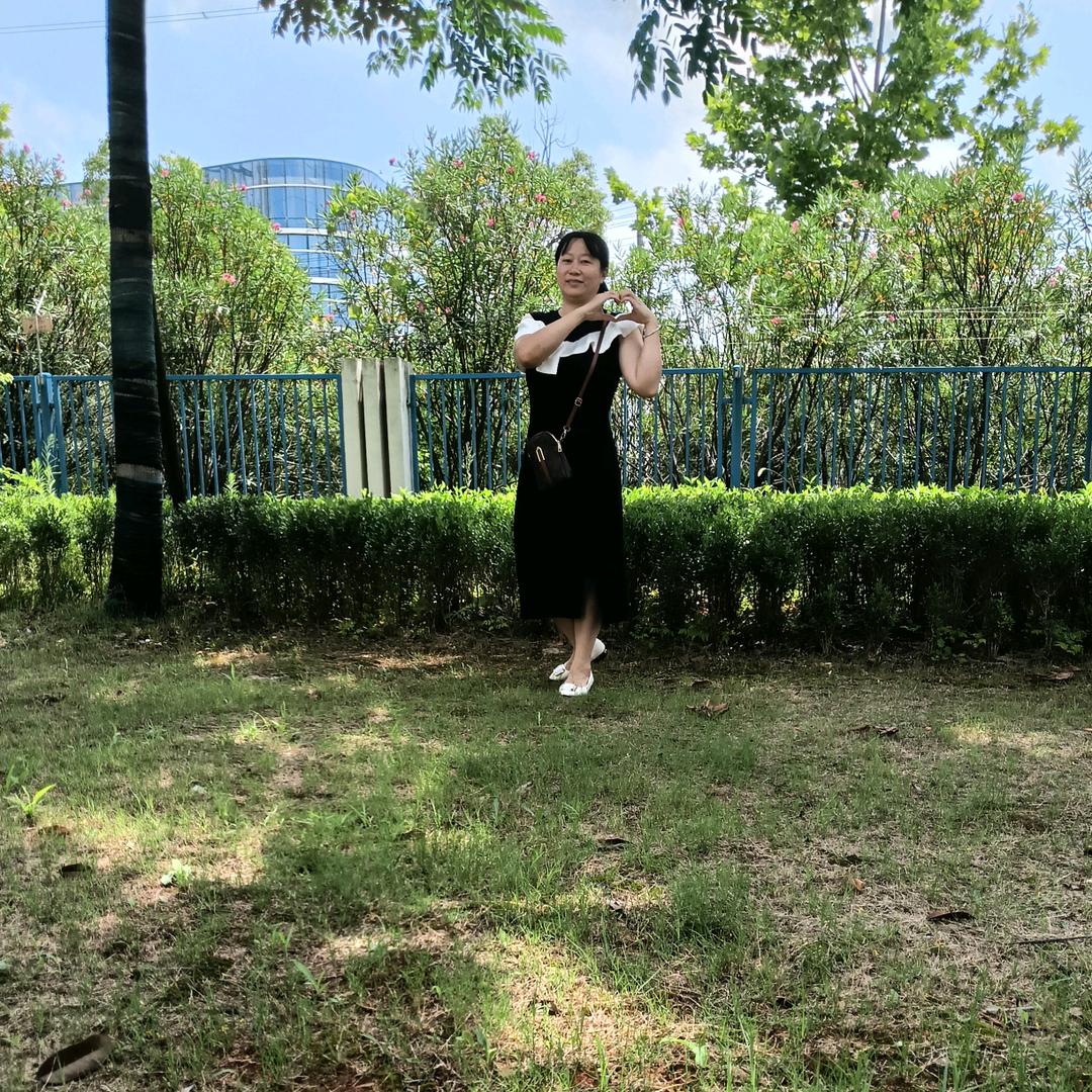 薛姐隆回县总代～爱河狸