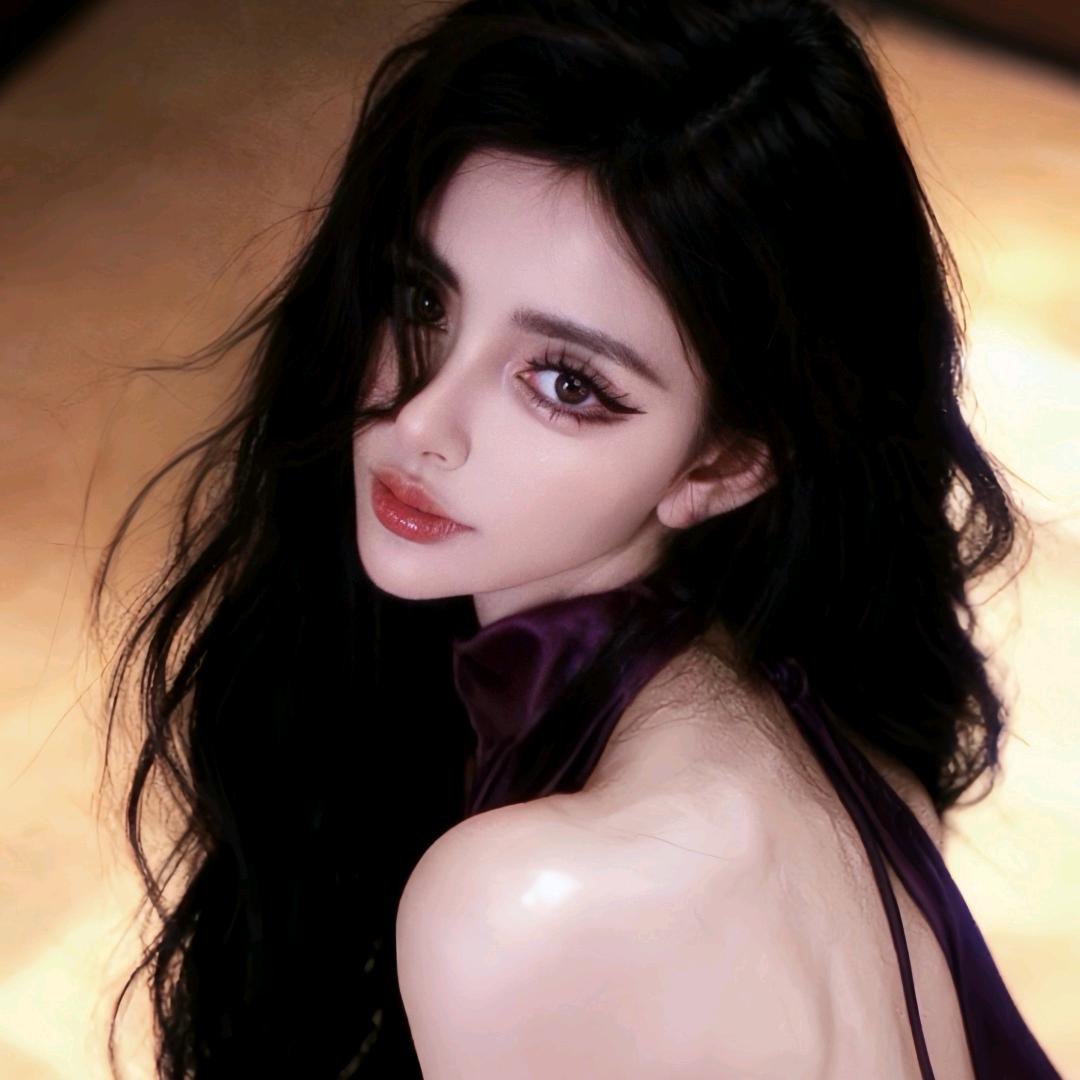 魏凡舒baby(轻奢服饰)