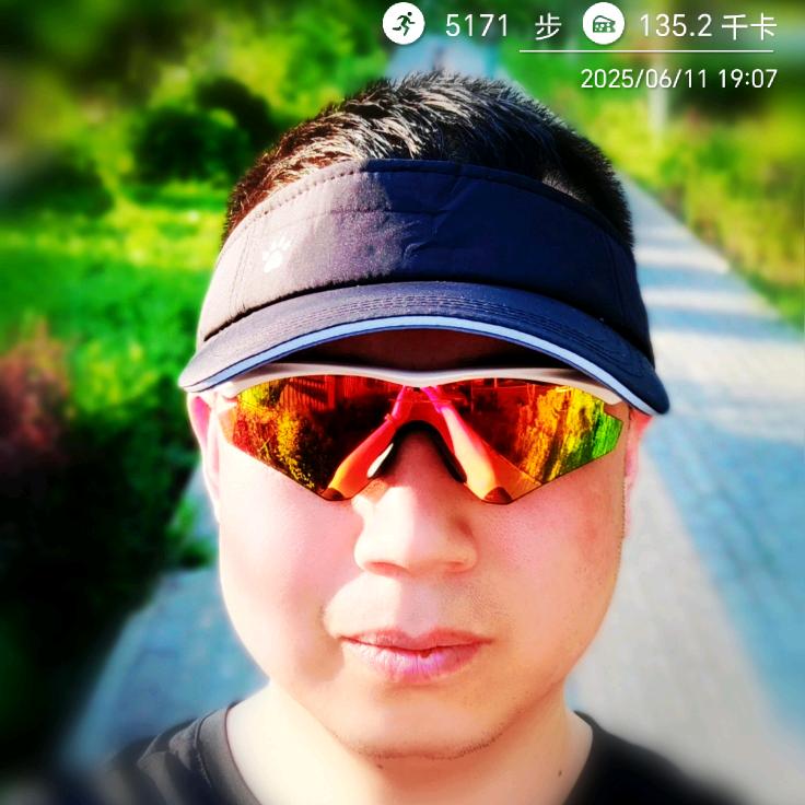 柴小跑
