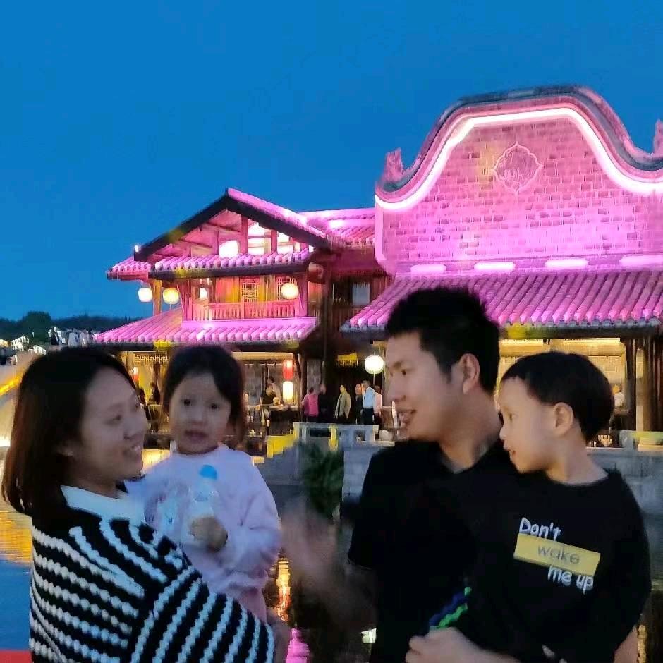 合面--吃一杯夜宵店