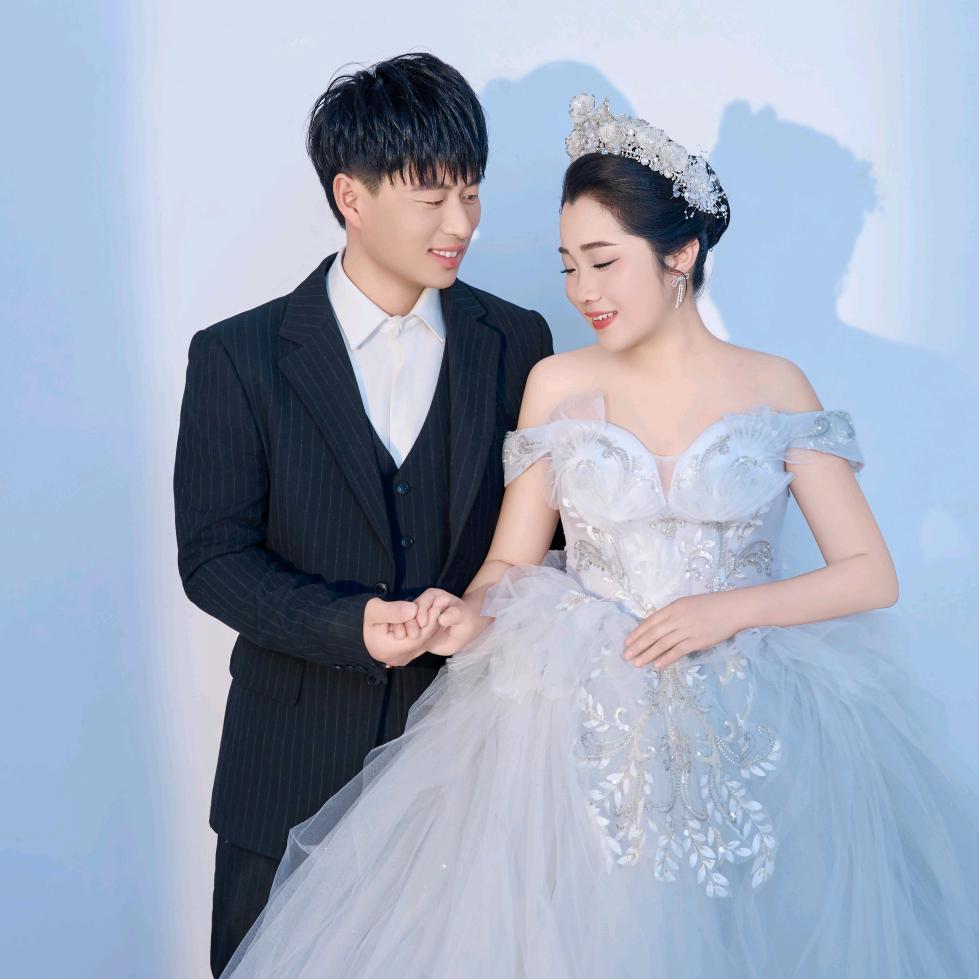 @小辉的小静