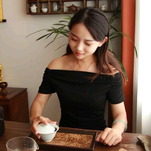大小姐的茶🍵