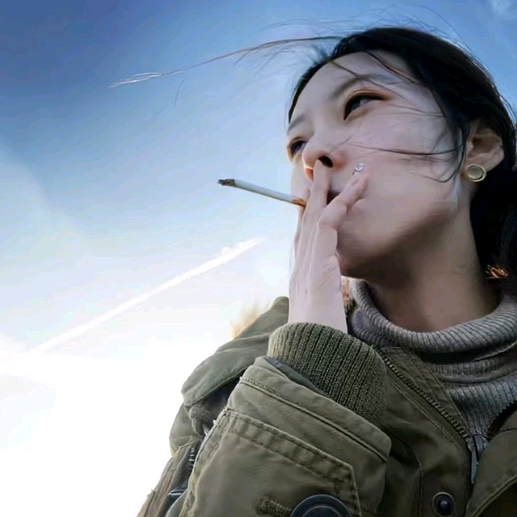 沋