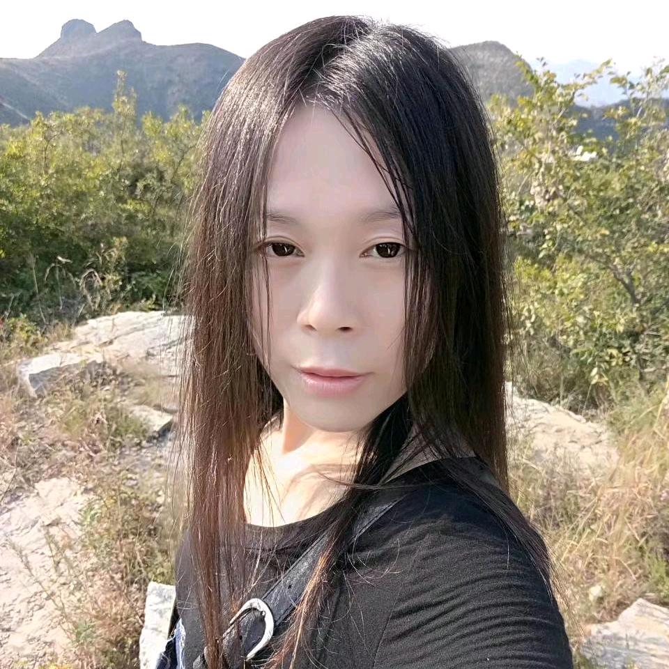 娜朵白云