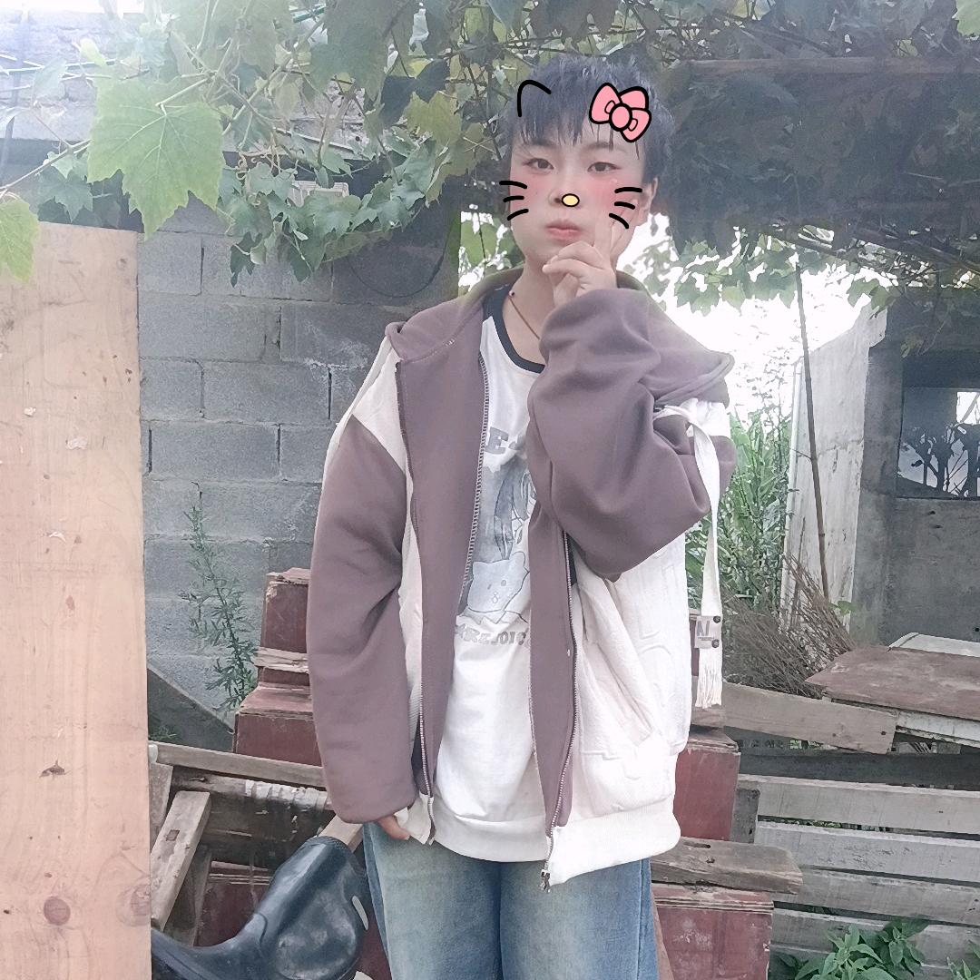 (   ˊ ᵕ ˋ 💦)