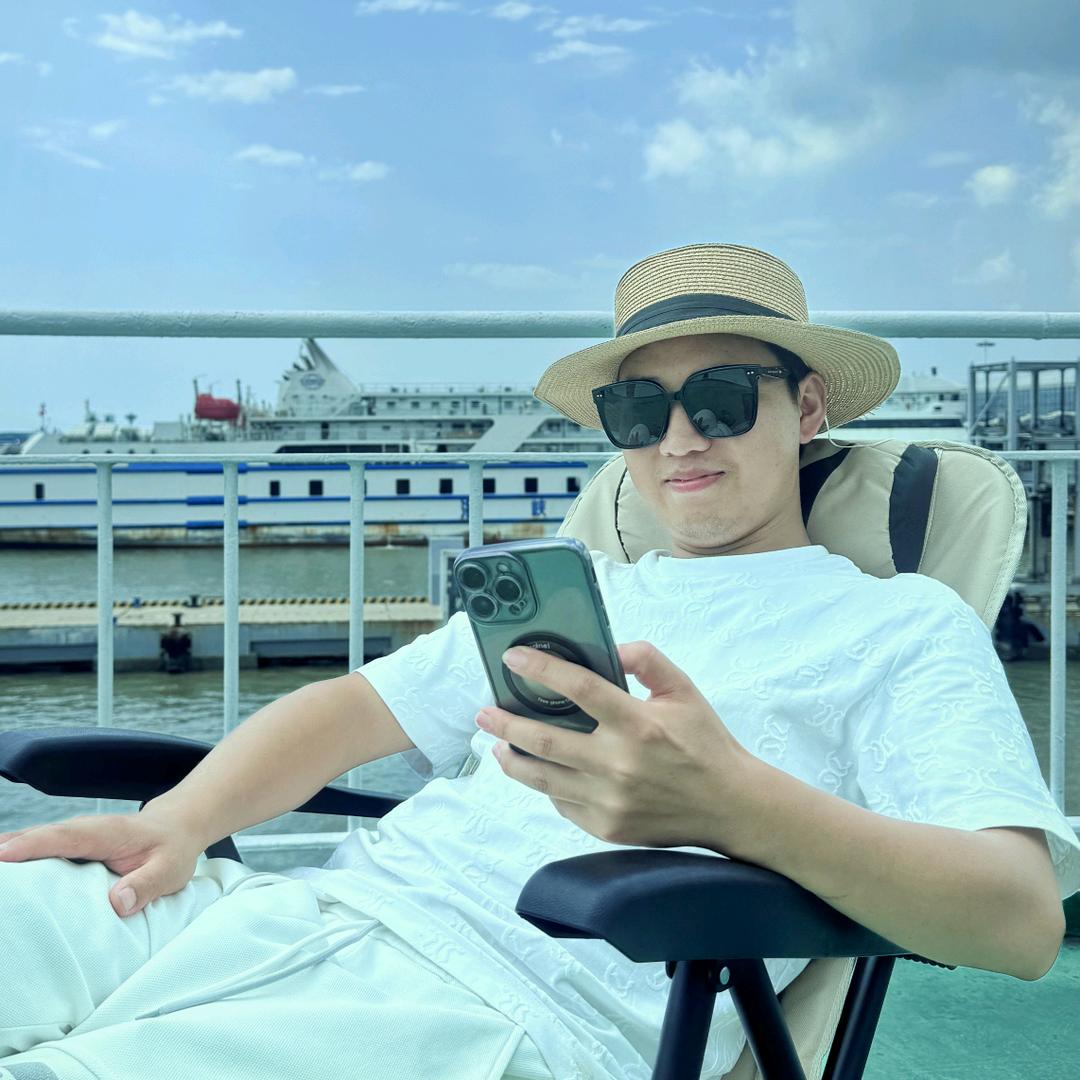 海纳百川￥