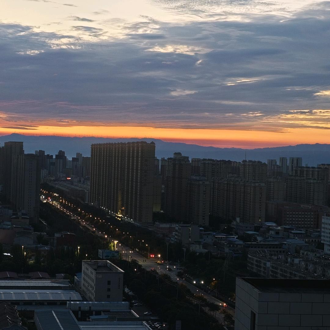 D    c