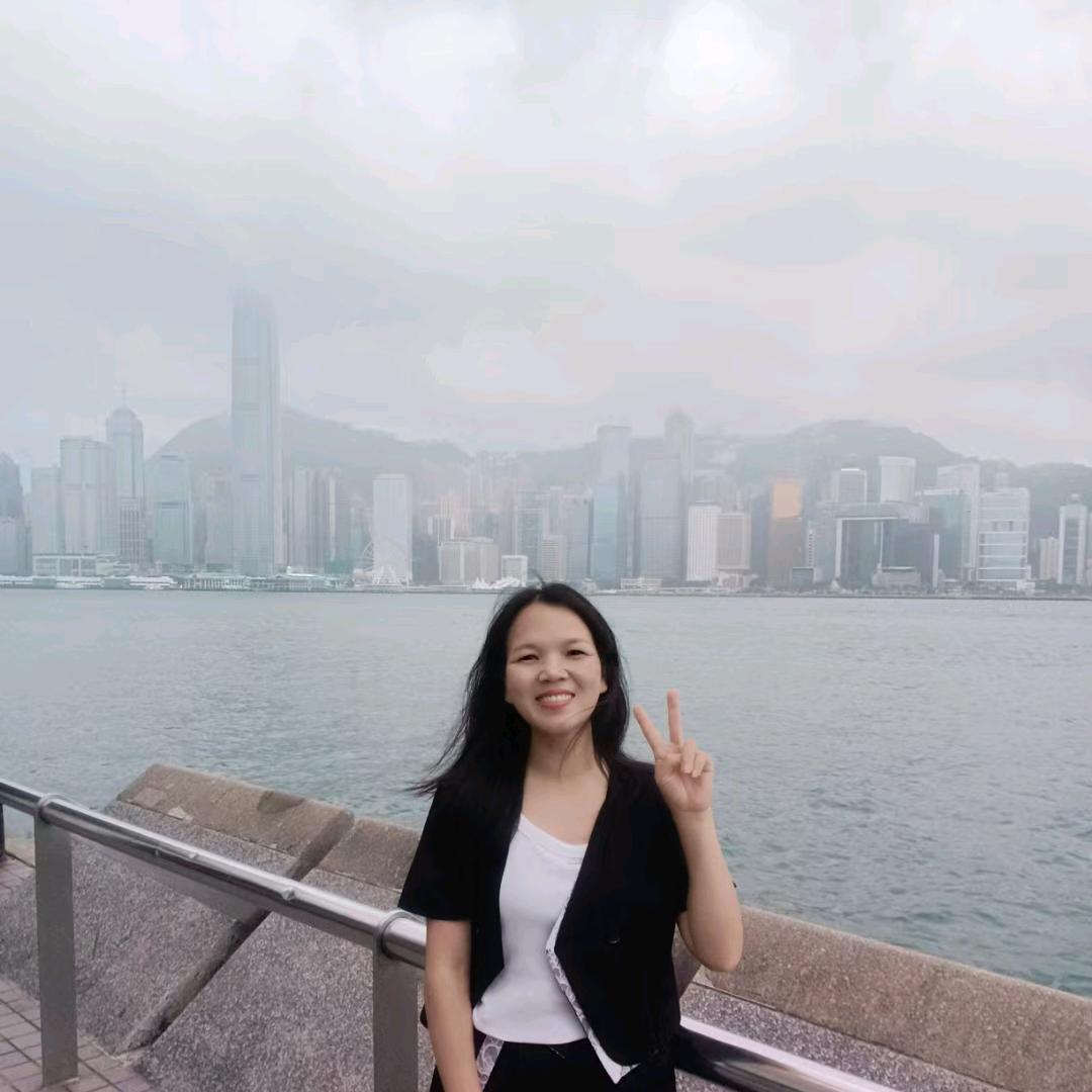小妮在香港