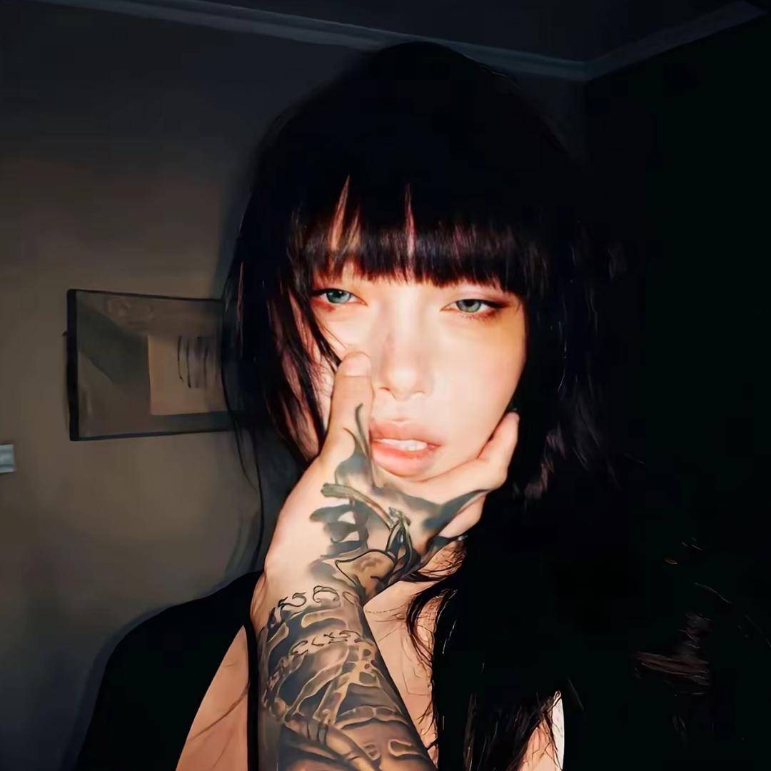 小1