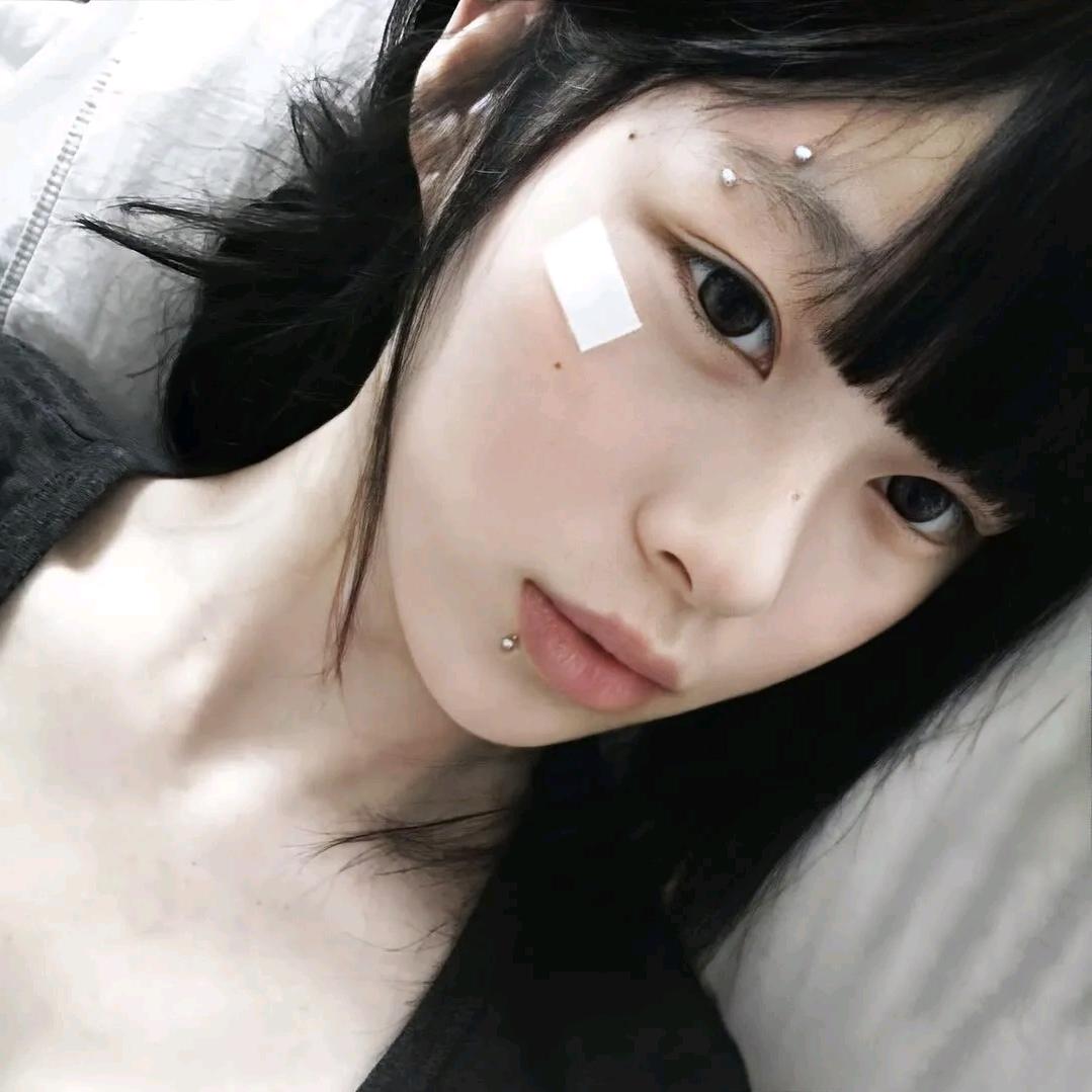 贝壳🐚.