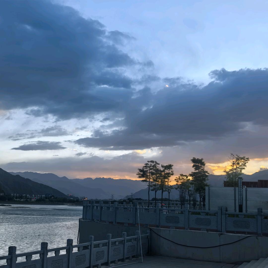 藏优达物流《南哒瓦》