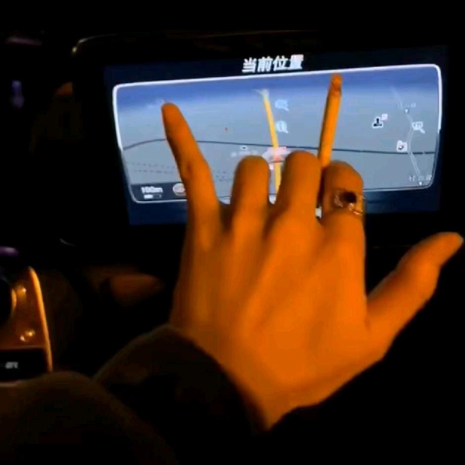 23376733968