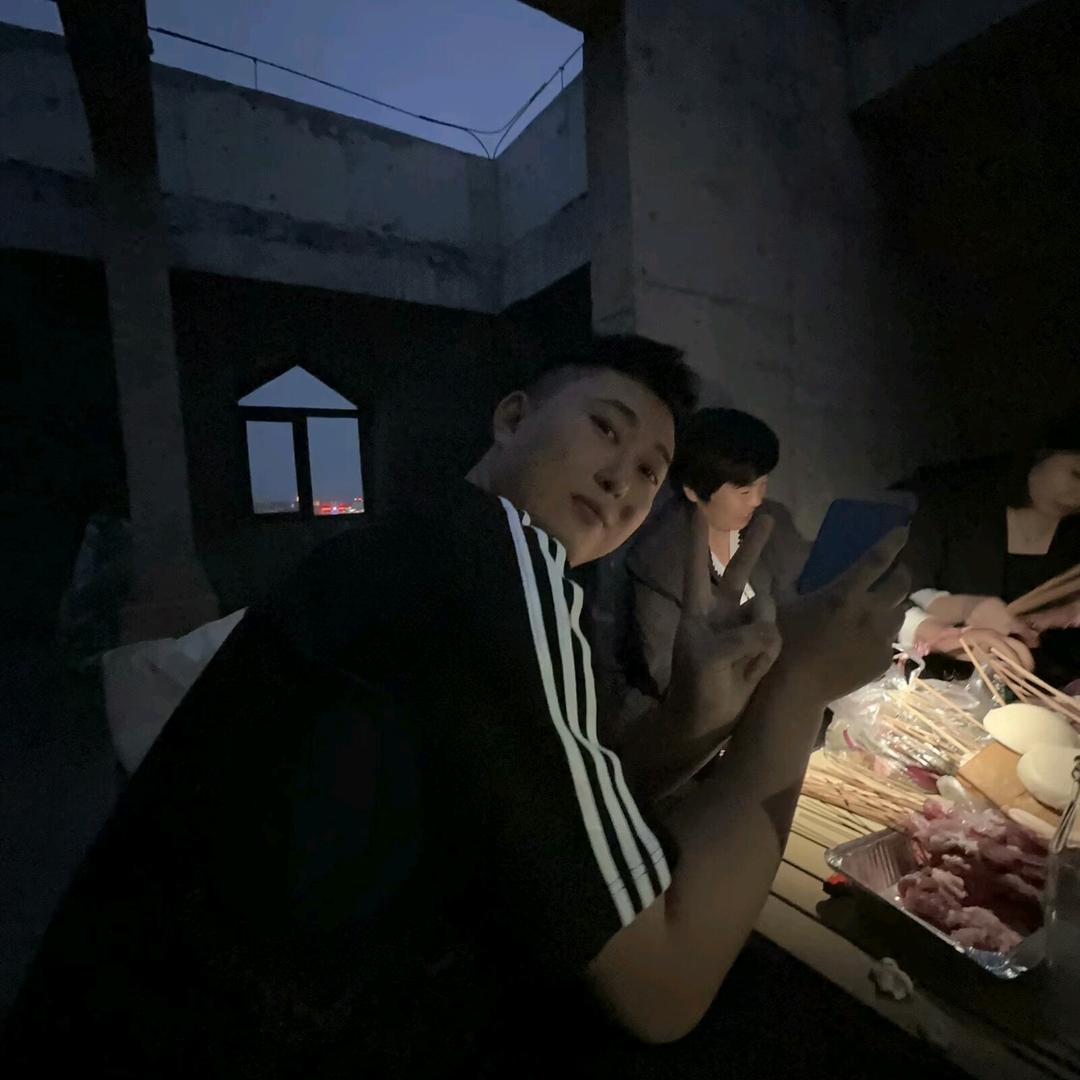 啊哦