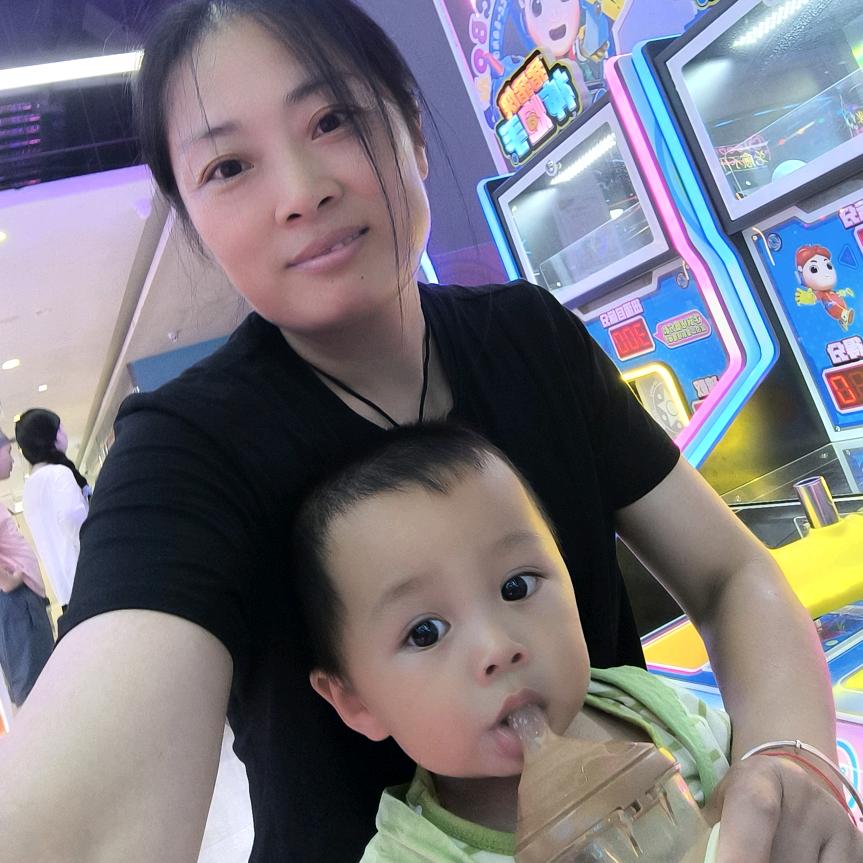 萌宝的外婆