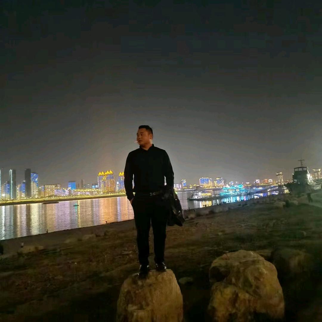 章显鹏程