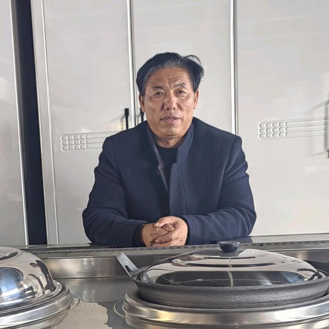 华亭市老谢，移动柴火灶，厨柜，