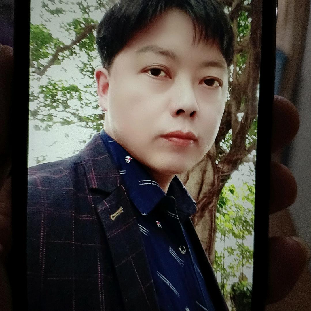 游歌歌