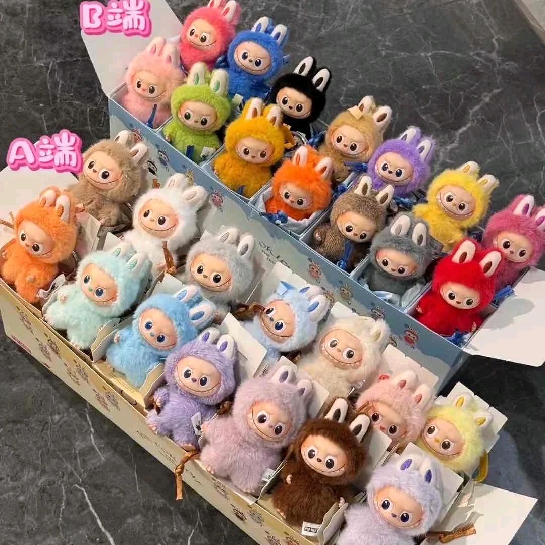 潮流玩具（labubu）