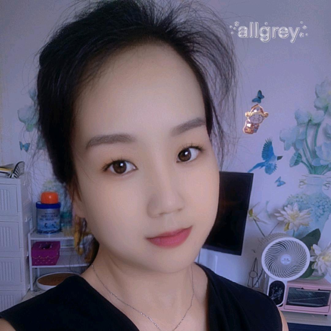瓷砖玲玲姐