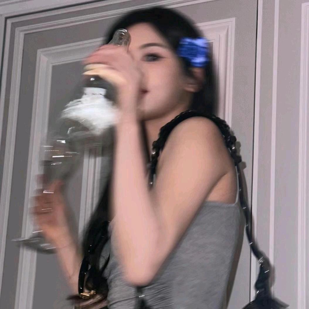 𝙏𝙨𝙪𝙠𝙞