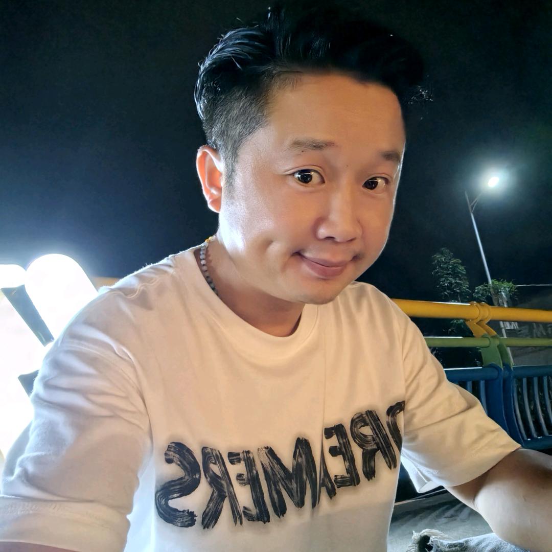 叶生～广东御高卫浴批发中心