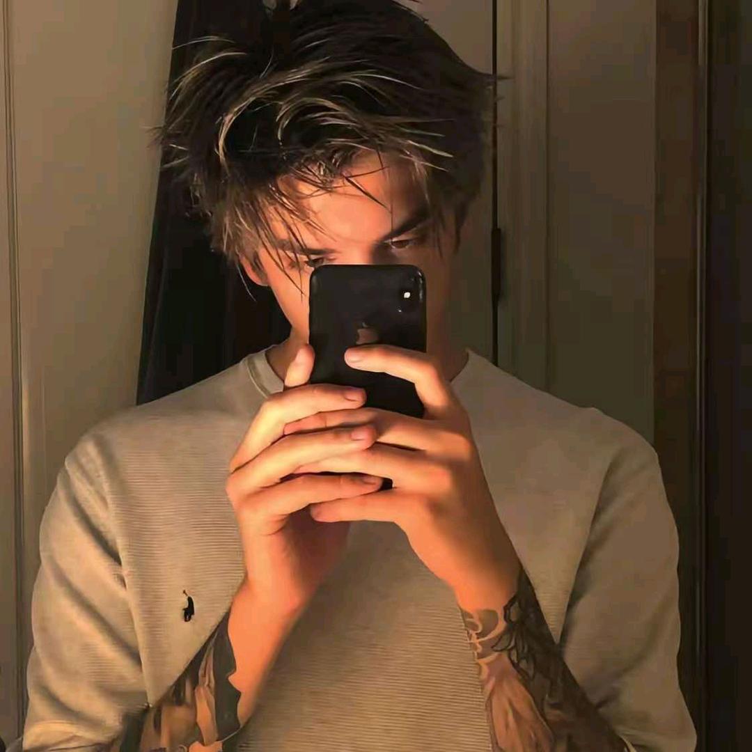 不爱跑步的YELLOW