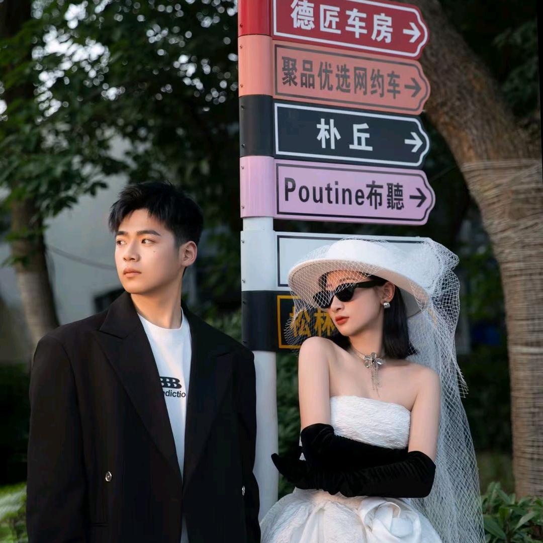 AKA 租房子的左右