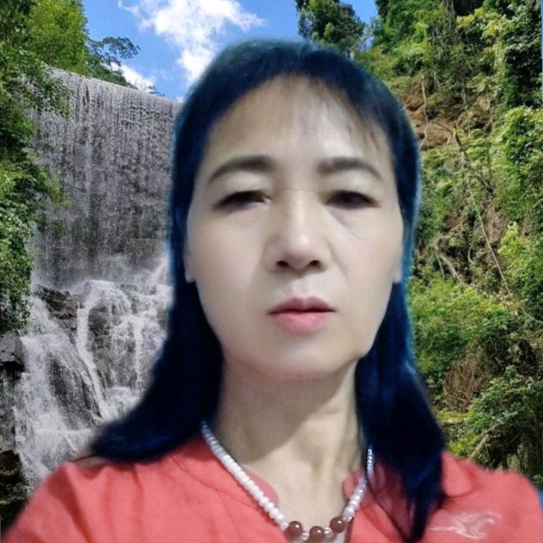 桂英快乐一生