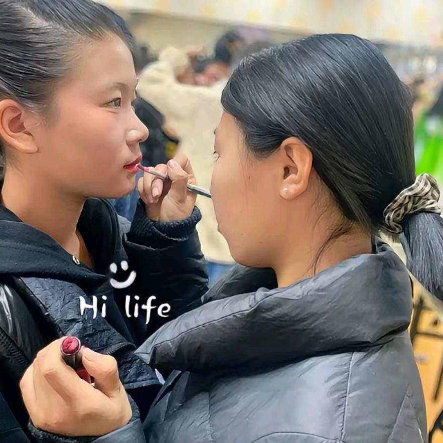 遵化化妆师淇淇