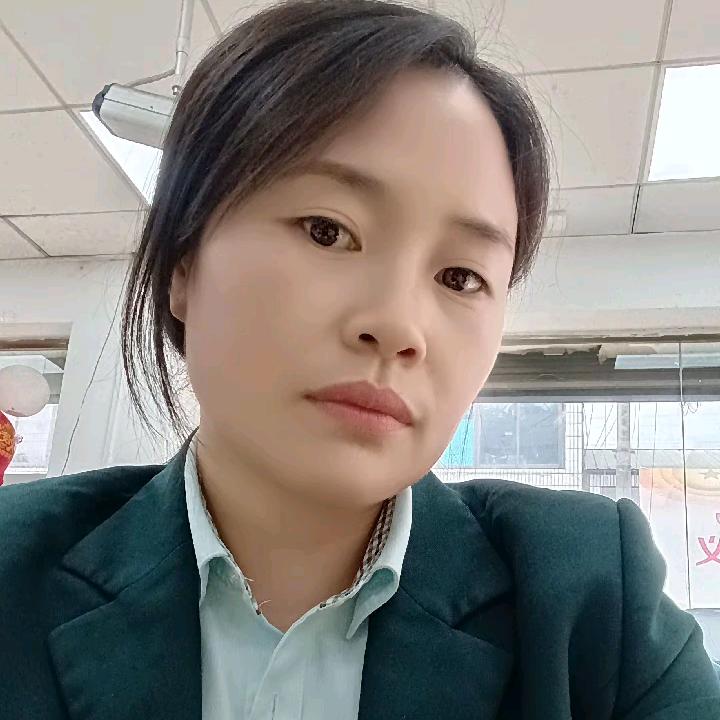 吴三三（说实话）