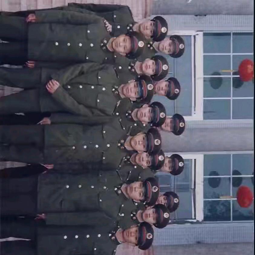 叫我一声【劳恭】老恭