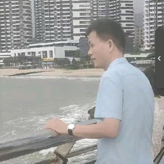 悠悠湖上来