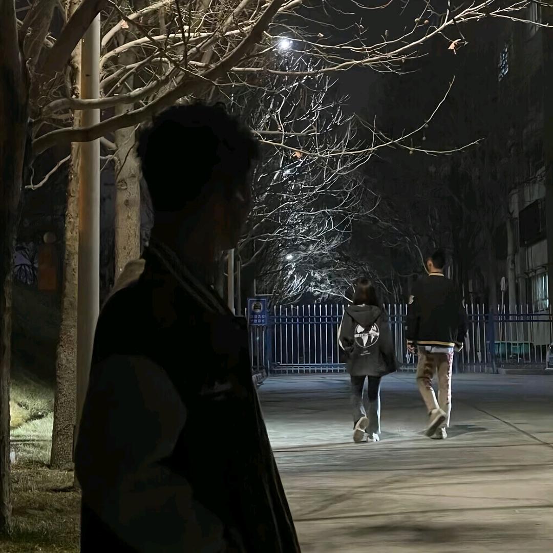 不知江月待何人