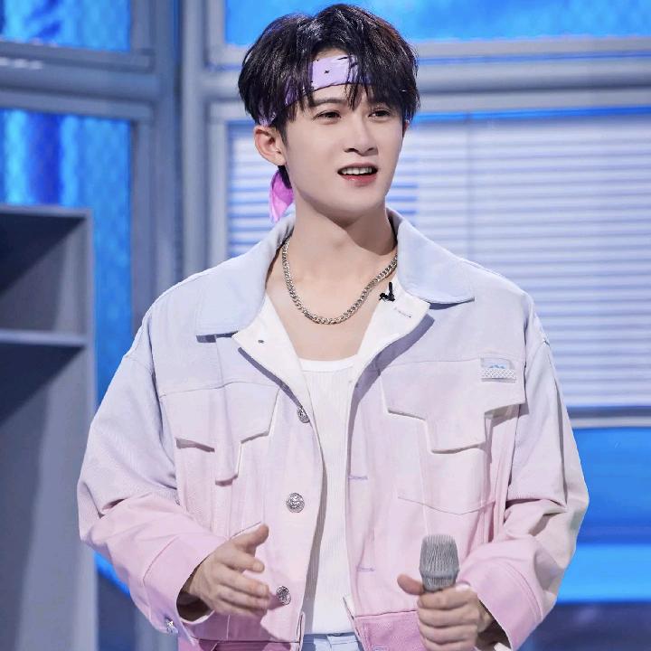 喜欢了一个  JC–T❣️