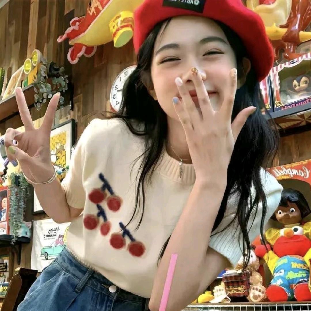 小花日记🧸.